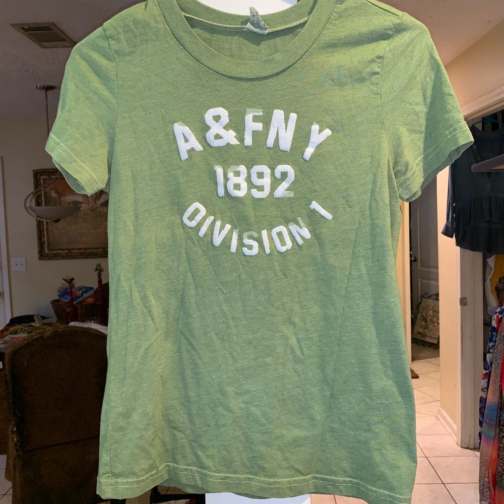 Abercrombie T-shirt